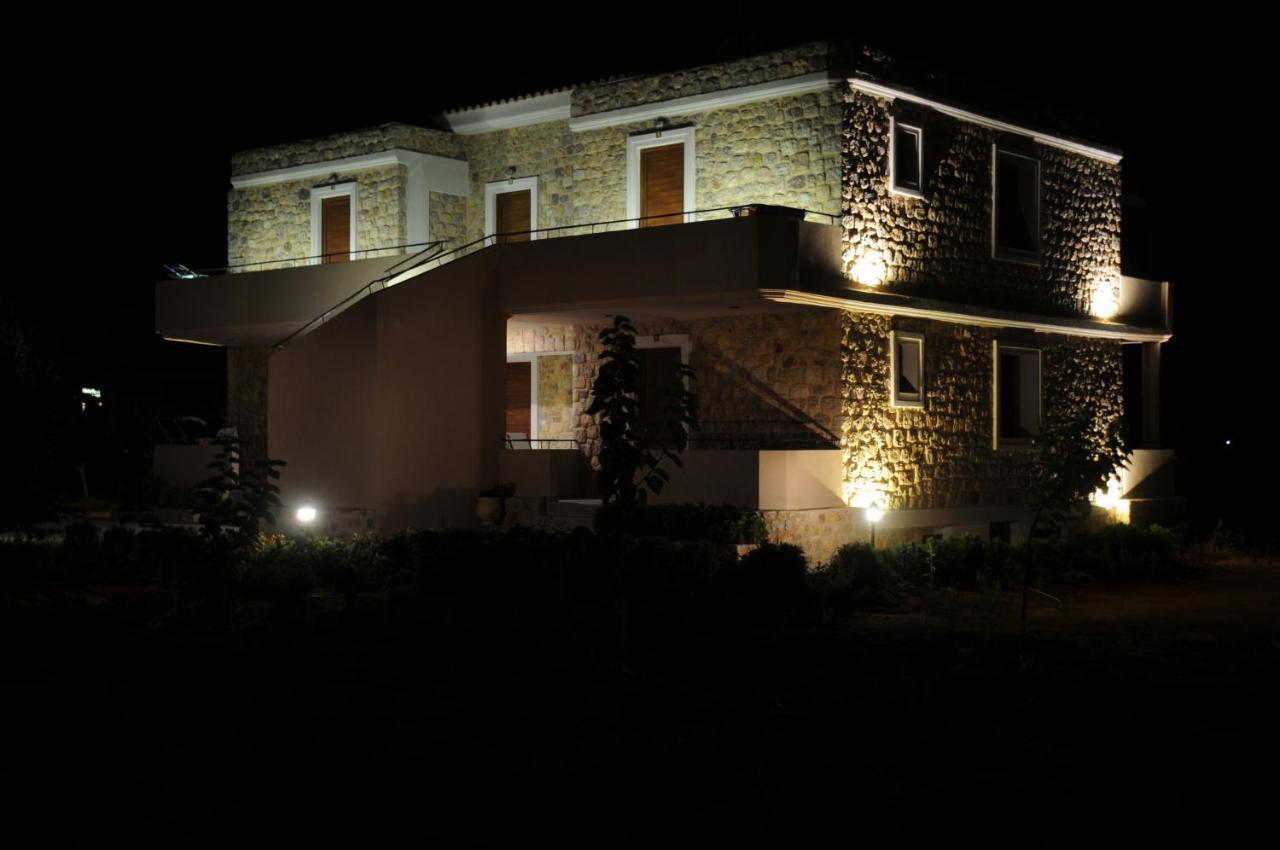 Castro Elafonisos Hotel Exterior photo